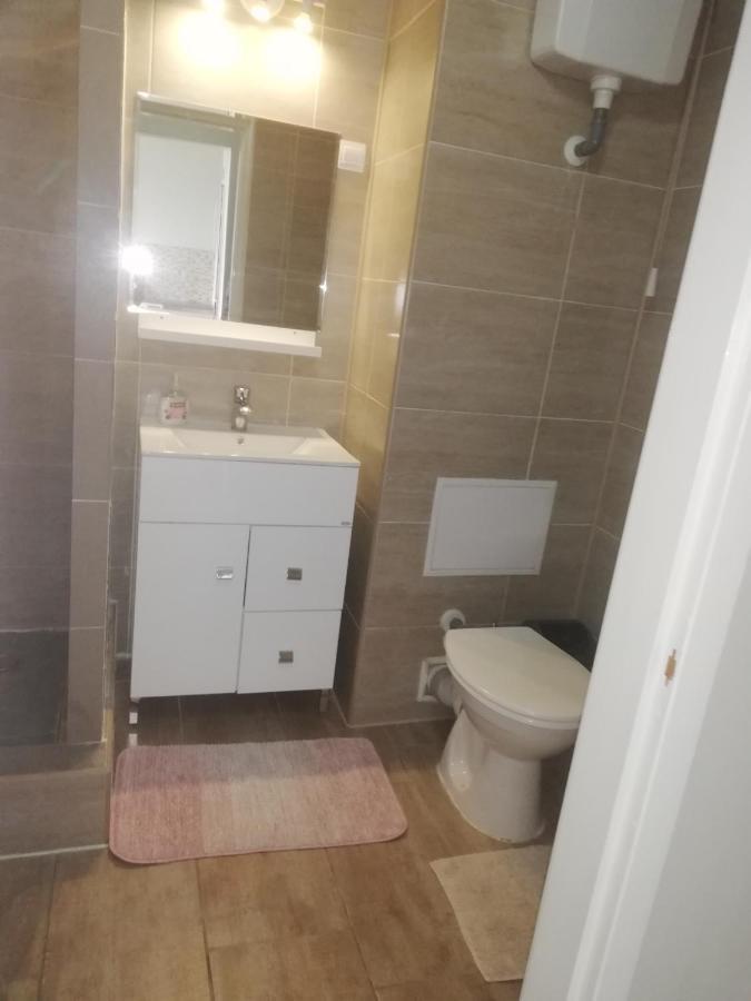 Dozsa Apartman Apartment Godollo Exterior photo